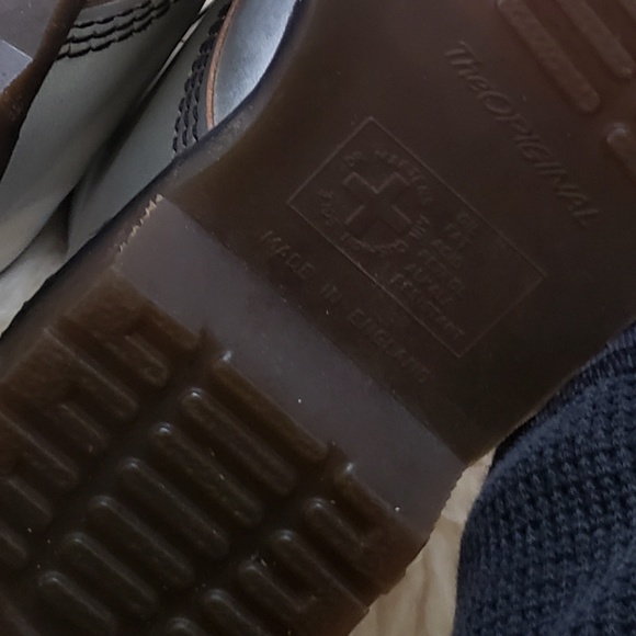 🚫SOLD🚫 Vintage England Dr. Martens Boots 7 - Picture 6 of 7